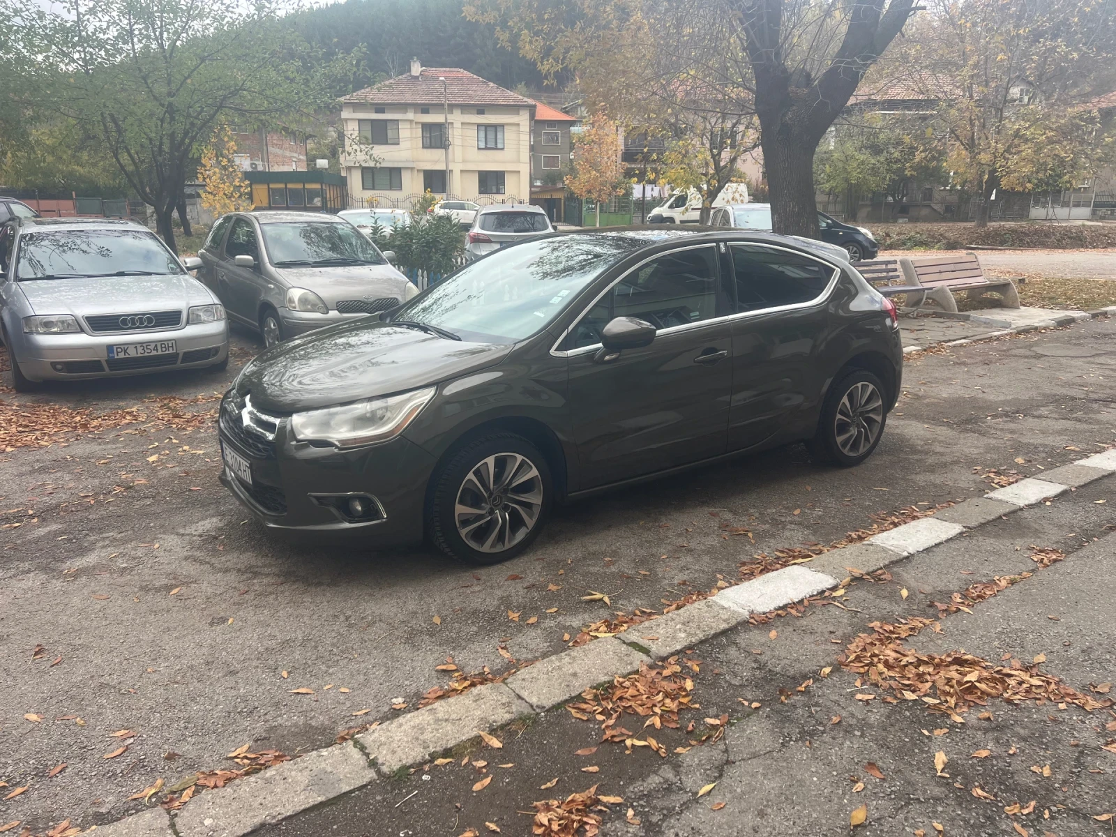 Citroen DS4, снимка 2 - Автомобили и джипове - 56681320