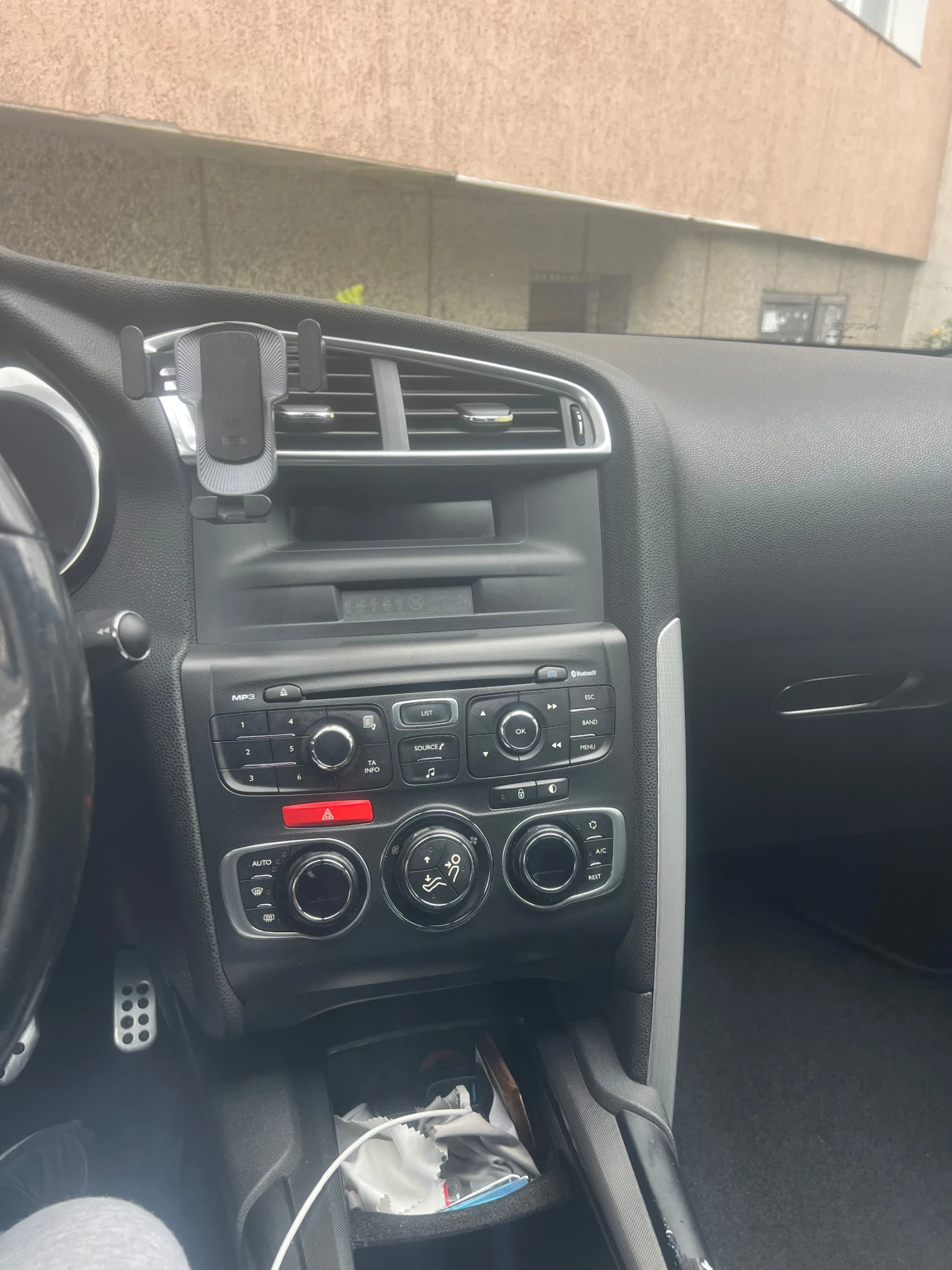 Citroen DS4, снимка 8 - Автомобили и джипове - 56681320