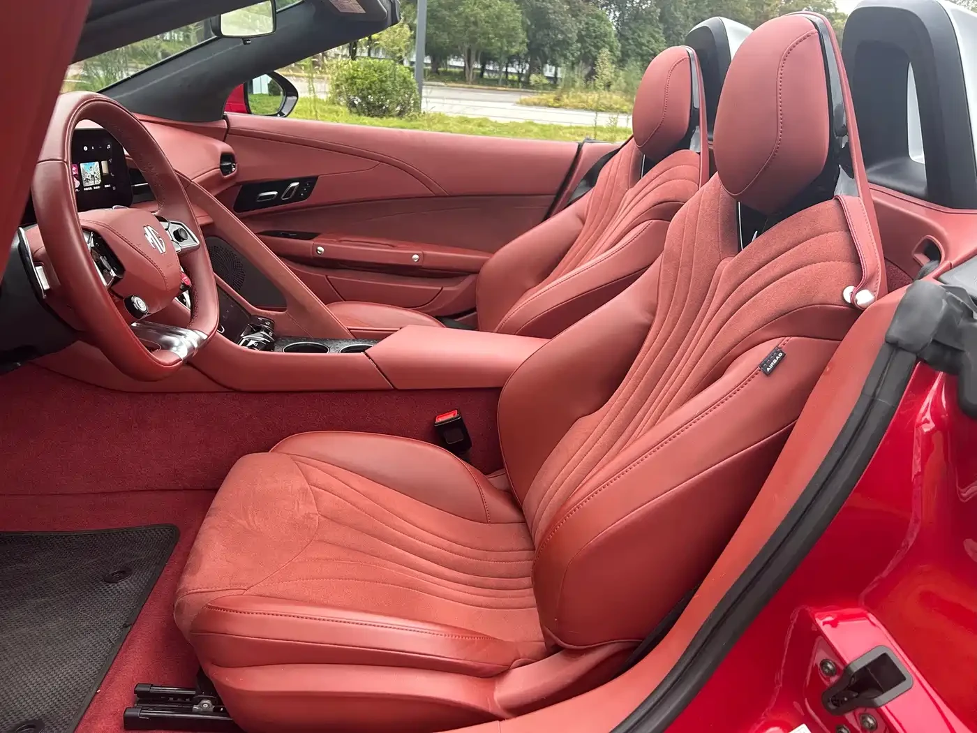 Mg Cyberster Sublime Edition | Mobile.bg � ����������� 12