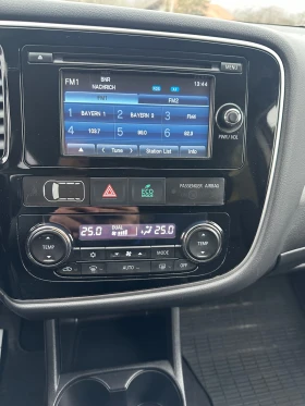 Mitsubishi Outlander 2.2 DI-D 2014 162 хил км 7 МЕСТЕН ТОП!!!, снимка 12