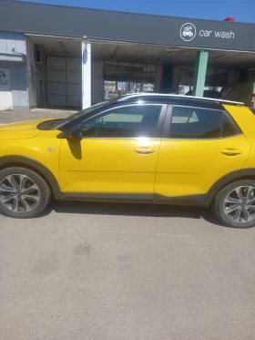 Kia Stonic Гаэ бензин эаводски, снимка 1