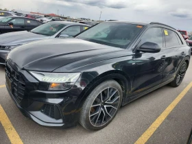 ������ Audi Q8