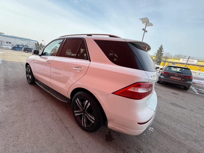 Mercedes-Benz ML 350 AMG* ПАНОРАМА* 3.0CDI* 7G* LED* INTELIGENT, снимка 4 - Автомобили и джипове - 49242540