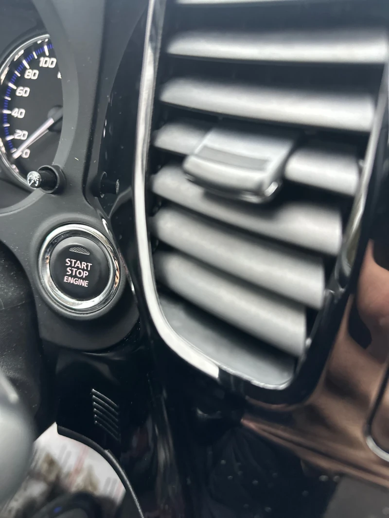 Mitsubishi Outlander 2.2 DI-D 2014 162 хил км 7 МЕСТЕН ТОП!!!, снимка 15 - Автомобили и джипове - 53308024