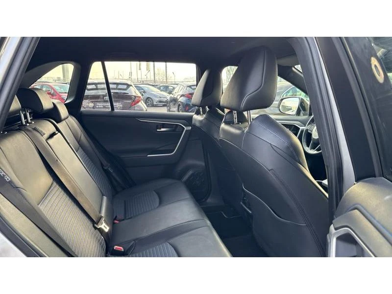 Toyota Rav4 2.5 HSD 2WD STYLE, снимка 7 - Автомобили и джипове - 53956907