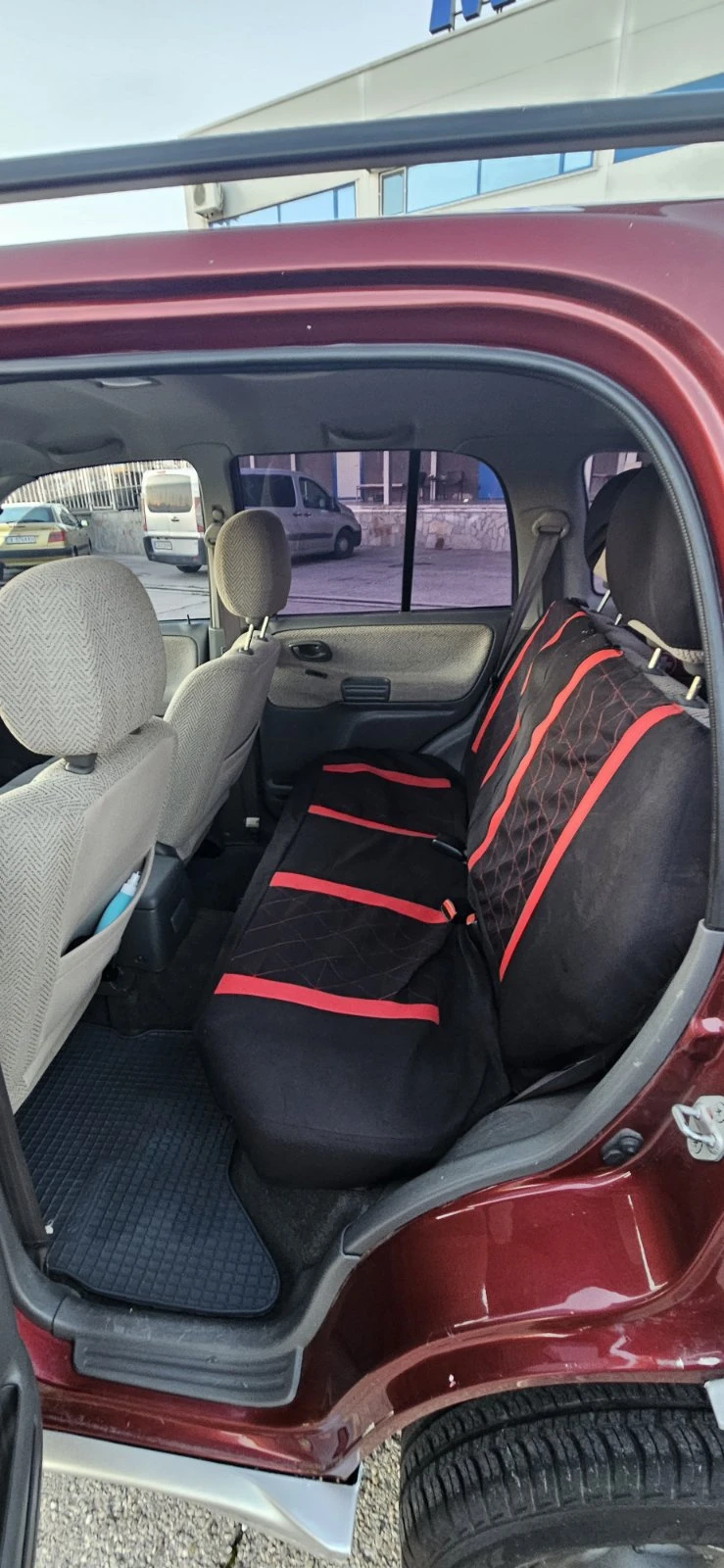 Suzuki Grand vitara 25000, снимка 9 - Автомобили и джипове - 54818873