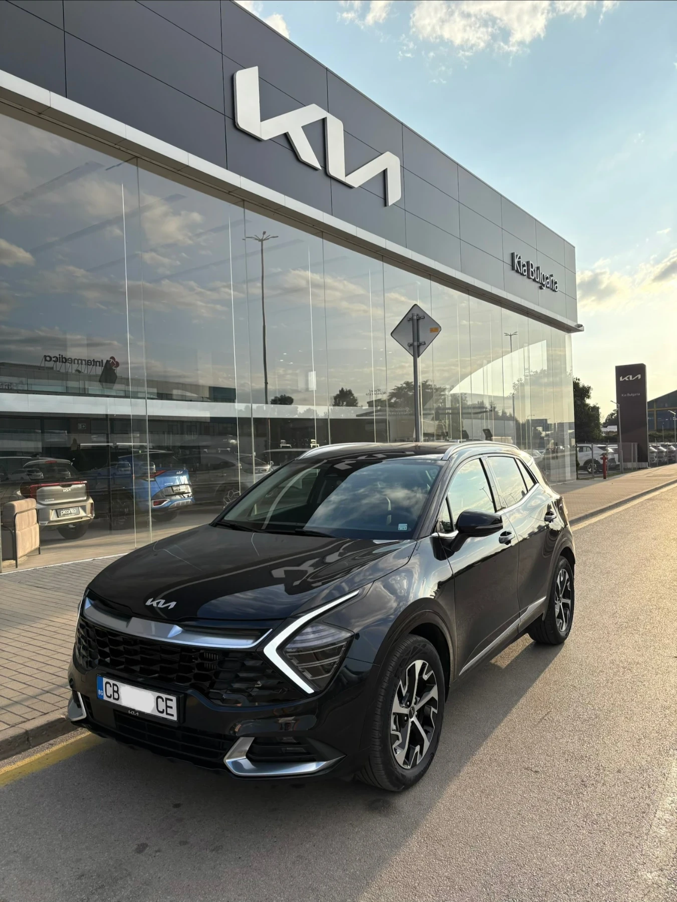 Kia Sportage Пълен ХИБРИД/ГАРАНЦИОННА/ЛИЗИНГ, снимка 1