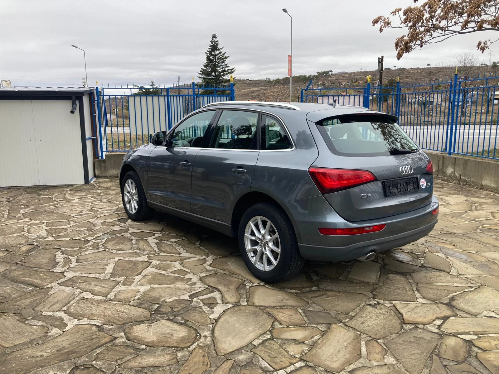 Audi Q5 2, 0TDi QUATTRO 177k.c. НАВИ АВТОМАТ - изображение 7