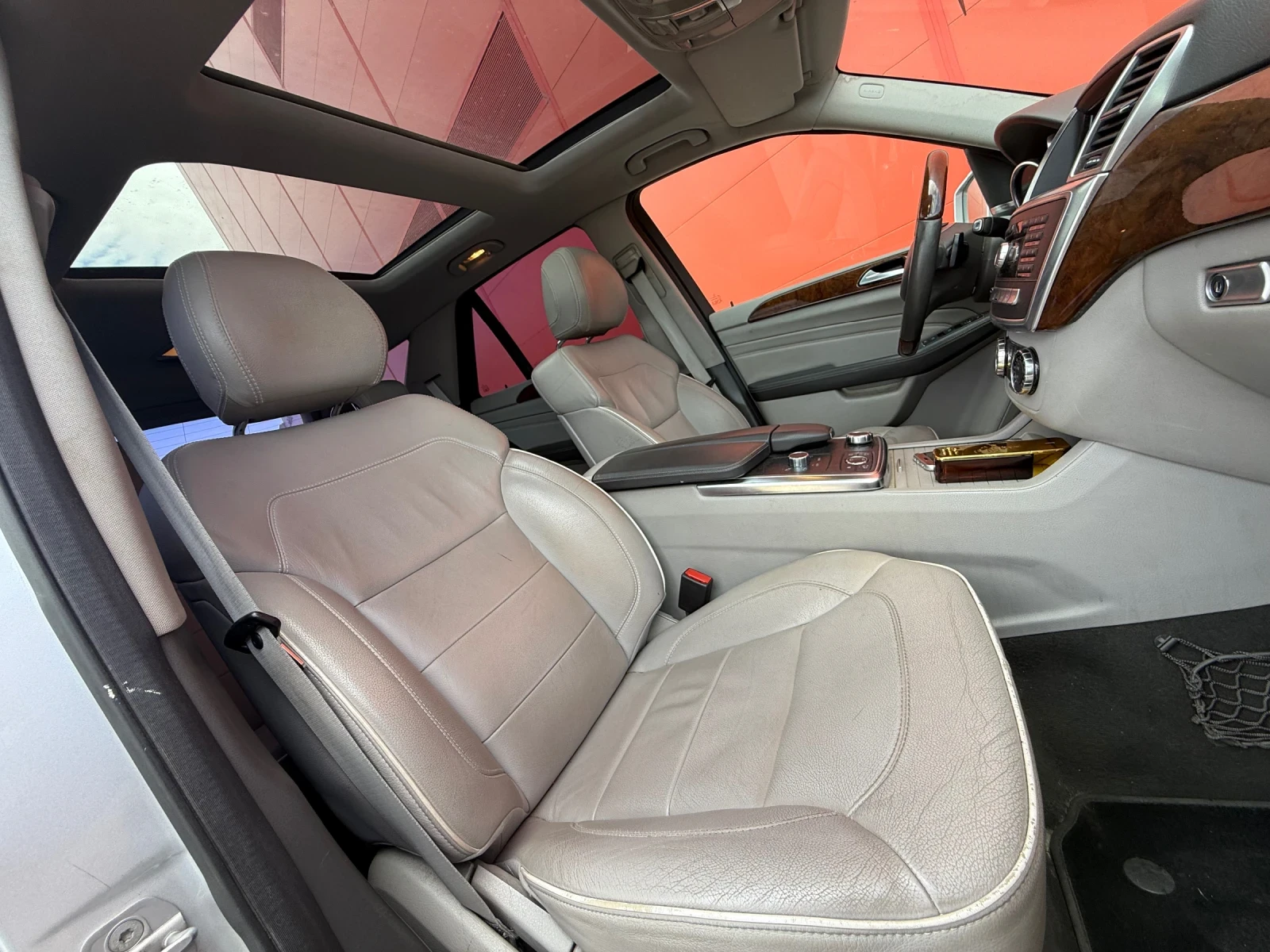 Mercedes-Benz ML 350 AMG* ПАНОРАМА* 3.0CDI* 7G* LED* INTELIGENT - изображение 7
