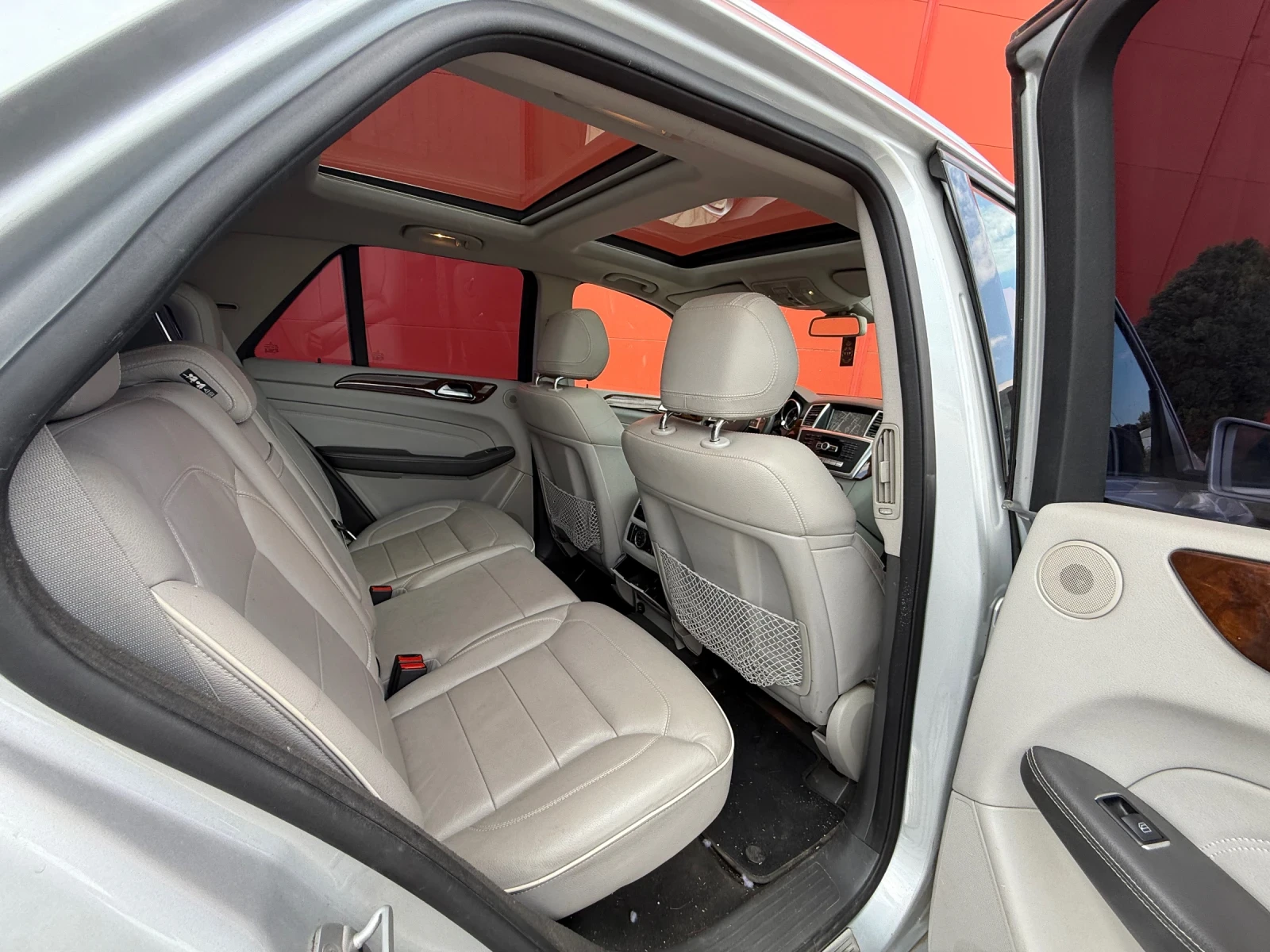 Mercedes-Benz ML 350 AMG* ПАНОРАМА* 3.0CDI* 7G* LED* INTELIGENT - изображение 5