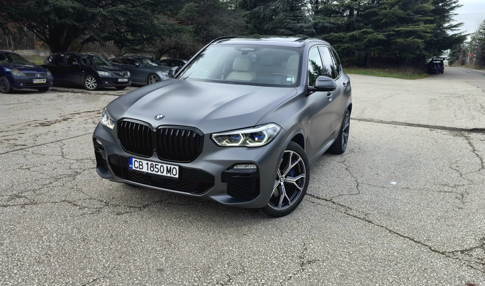 BMW X5 M50i Performance Individual Swarovski | Mobile.bg   17