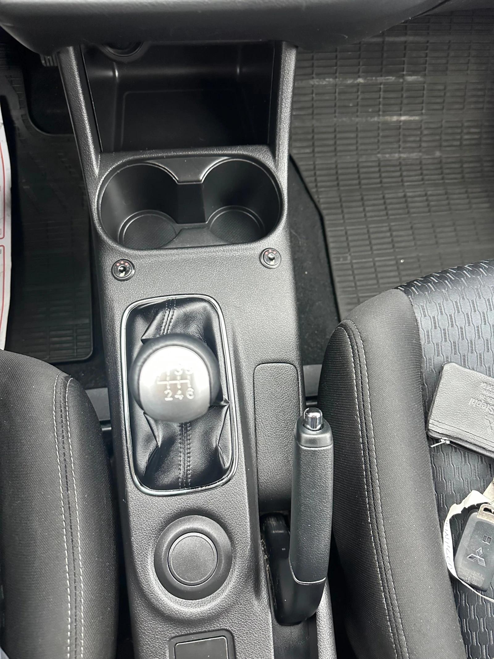 Mitsubishi Outlander 2.2 DI-D 2014 162 ��� �� 7 ������ ���!!! | Mobile.bg � ����������� 11