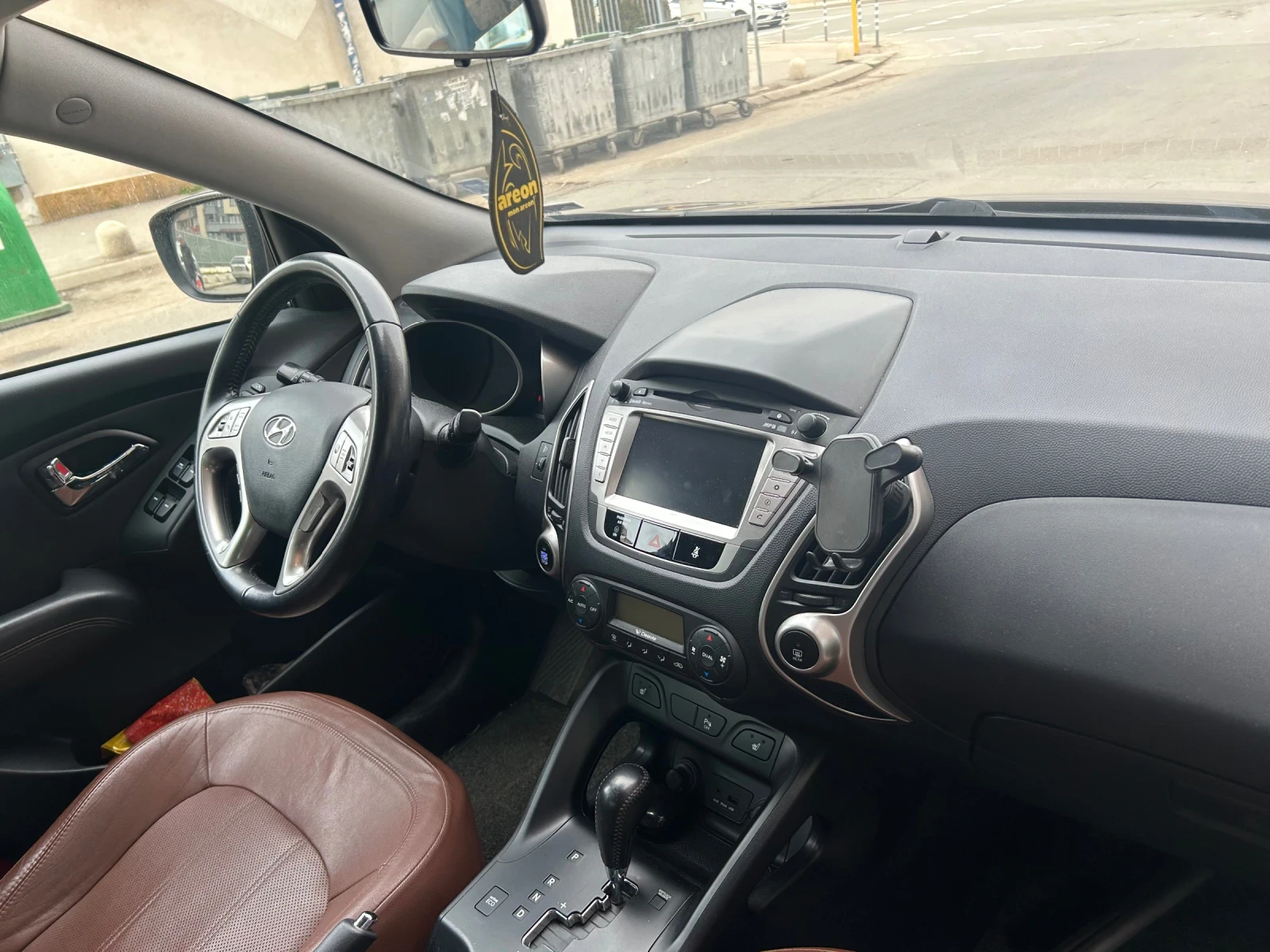 Hyundai IX35 2.0d 184, снимка 7 - Автомобили и джипове - 53716585