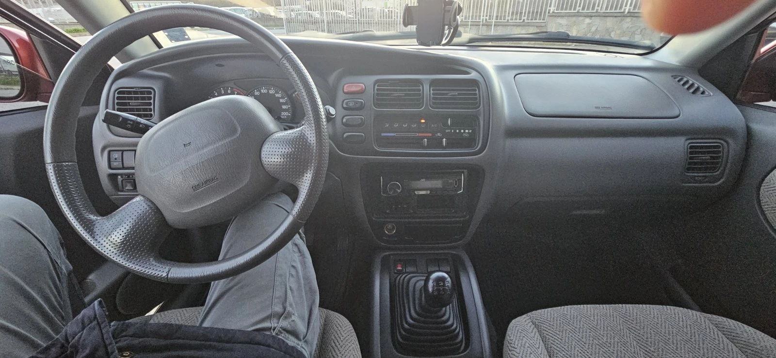 Suzuki Grand vitara 25000, снимка 10 - Автомобили и джипове - 54818873