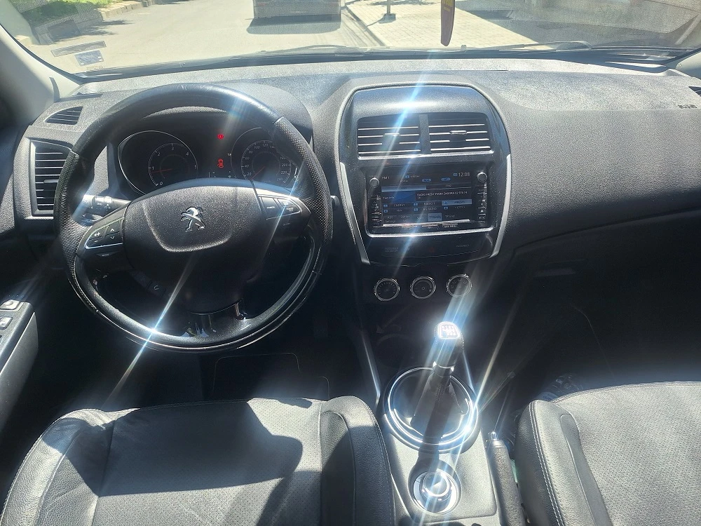 Peugeot 4008 1.8HDI, снимка 6 - Автомобили и джипове - 54743207