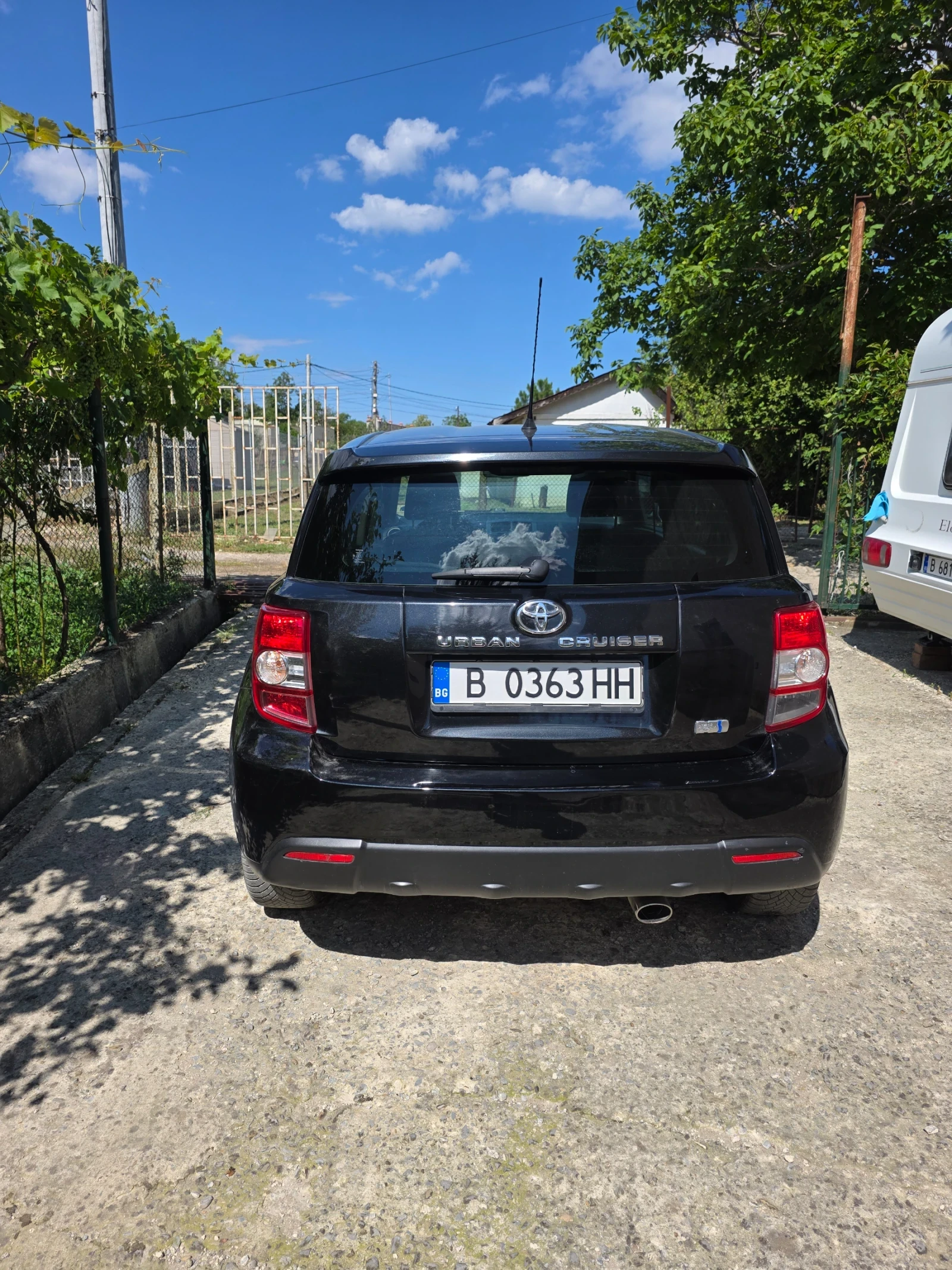 Toyota Urban Cruiser, снимка 3 - Автомобили и джипове - 55426051