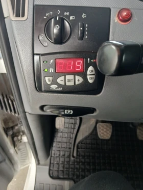 Mercedes-Benz Vito 2.2/110кс/Хладилен, снимка 8
