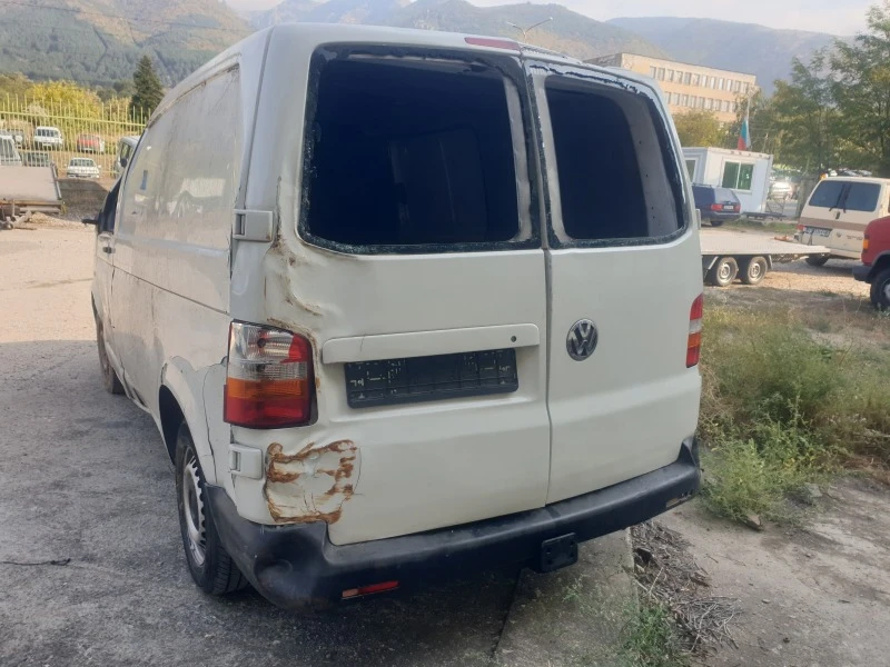 VW T5 1.9 TDI 105 PS, снимка 3 - Бусове и автобуси - 42457241