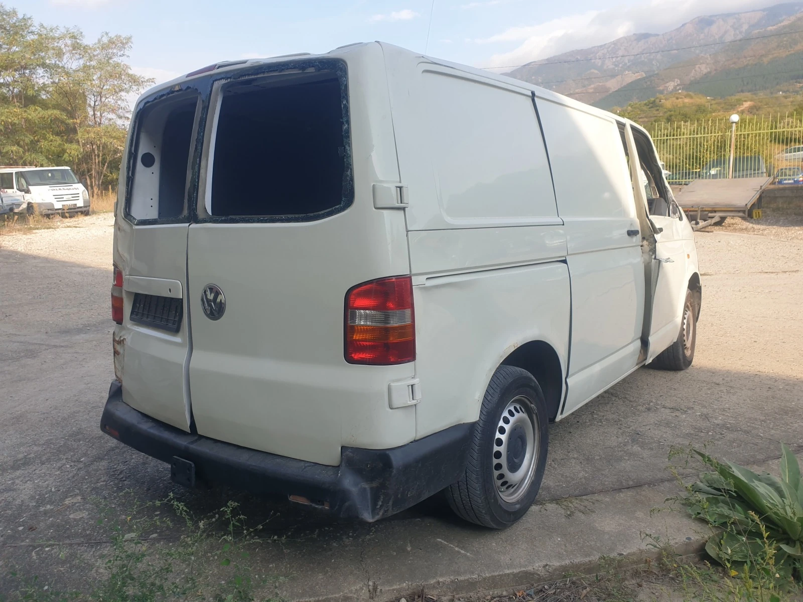 VW T5 1.9 TDI 105 PS - изображение 2