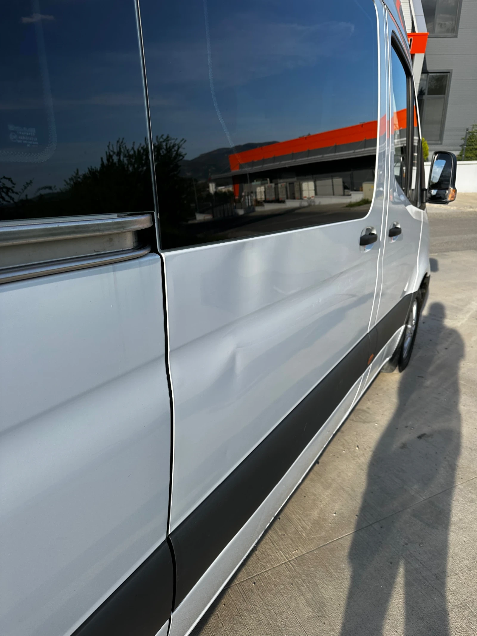 Mercedes-Benz Sprinter 319 Maxi 8+ 1 - изображение 8