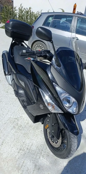 ������ Yamaha T-max