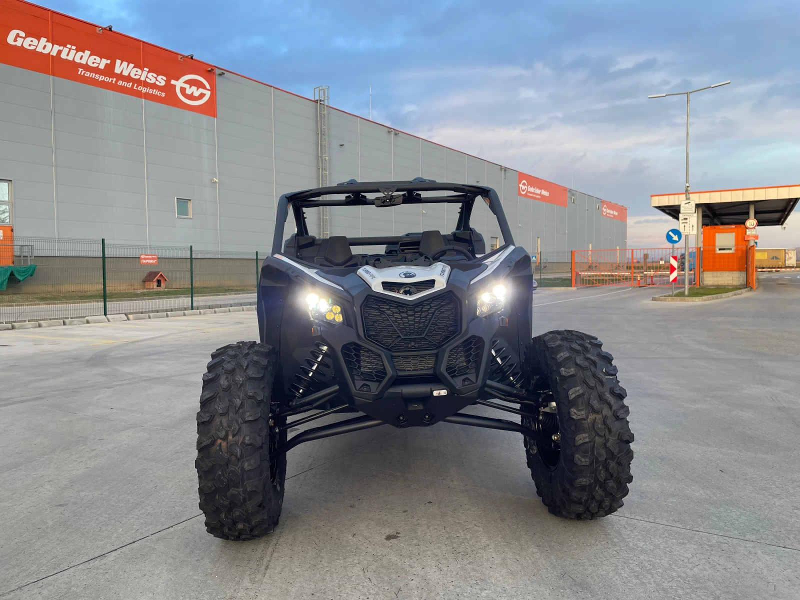 Can-Am Maverick X3 DS Turbo RR НОВО - изображение 3