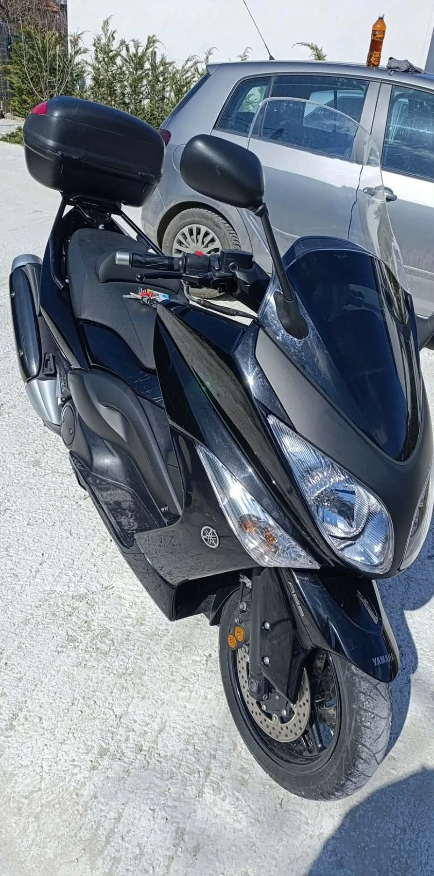 Yamaha T-max