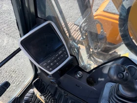 Багер Hyundai HX 220 L С ЧИСТО НОВА КОФА ЛИЗИНГ, снимка 15