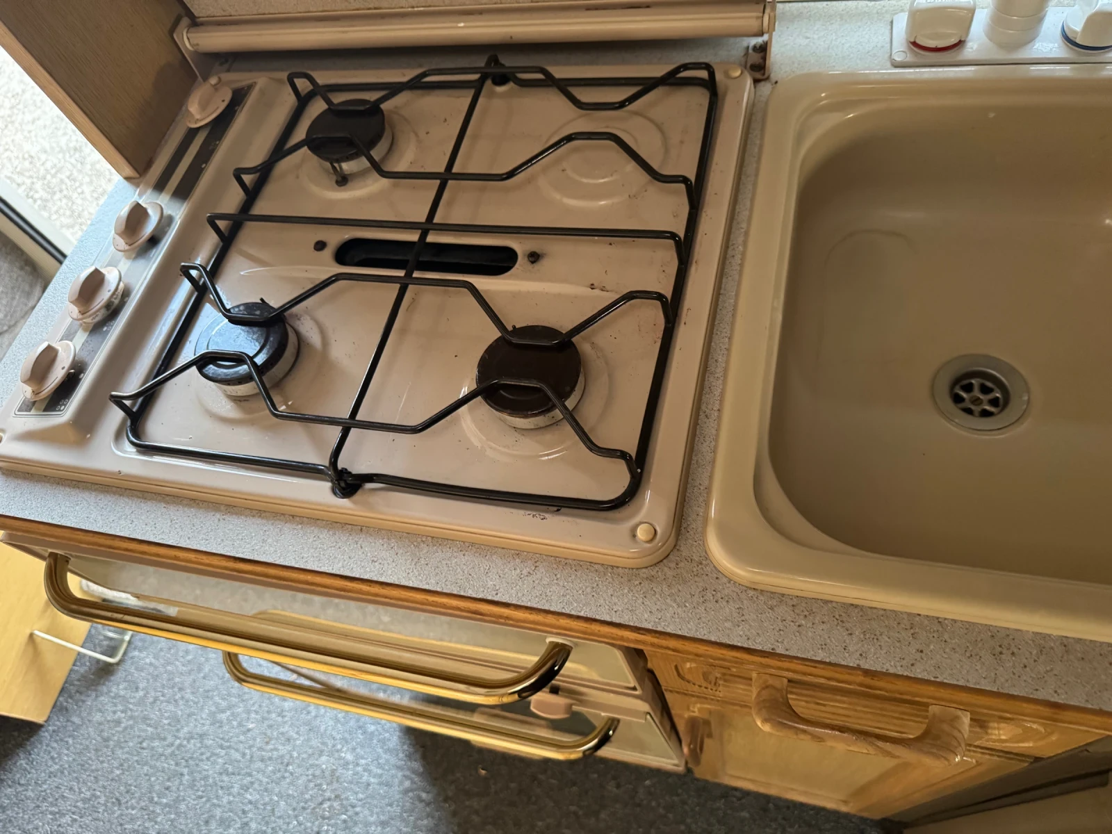 �������� Abbey Somerset | Mobile.bg � ����������� 6