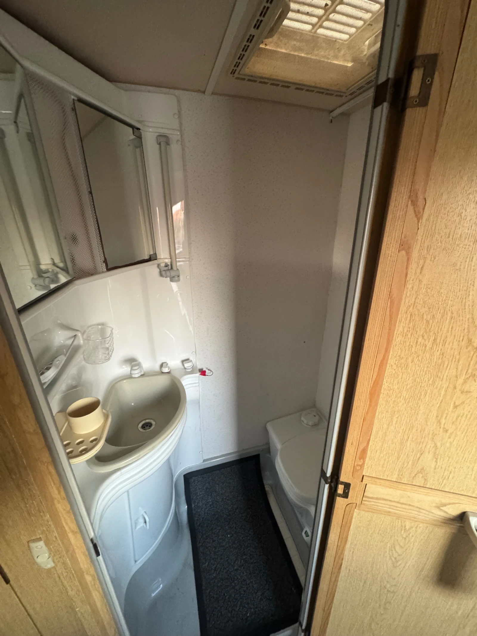 �������� Abbey Somerset | Mobile.bg � ����������� 9