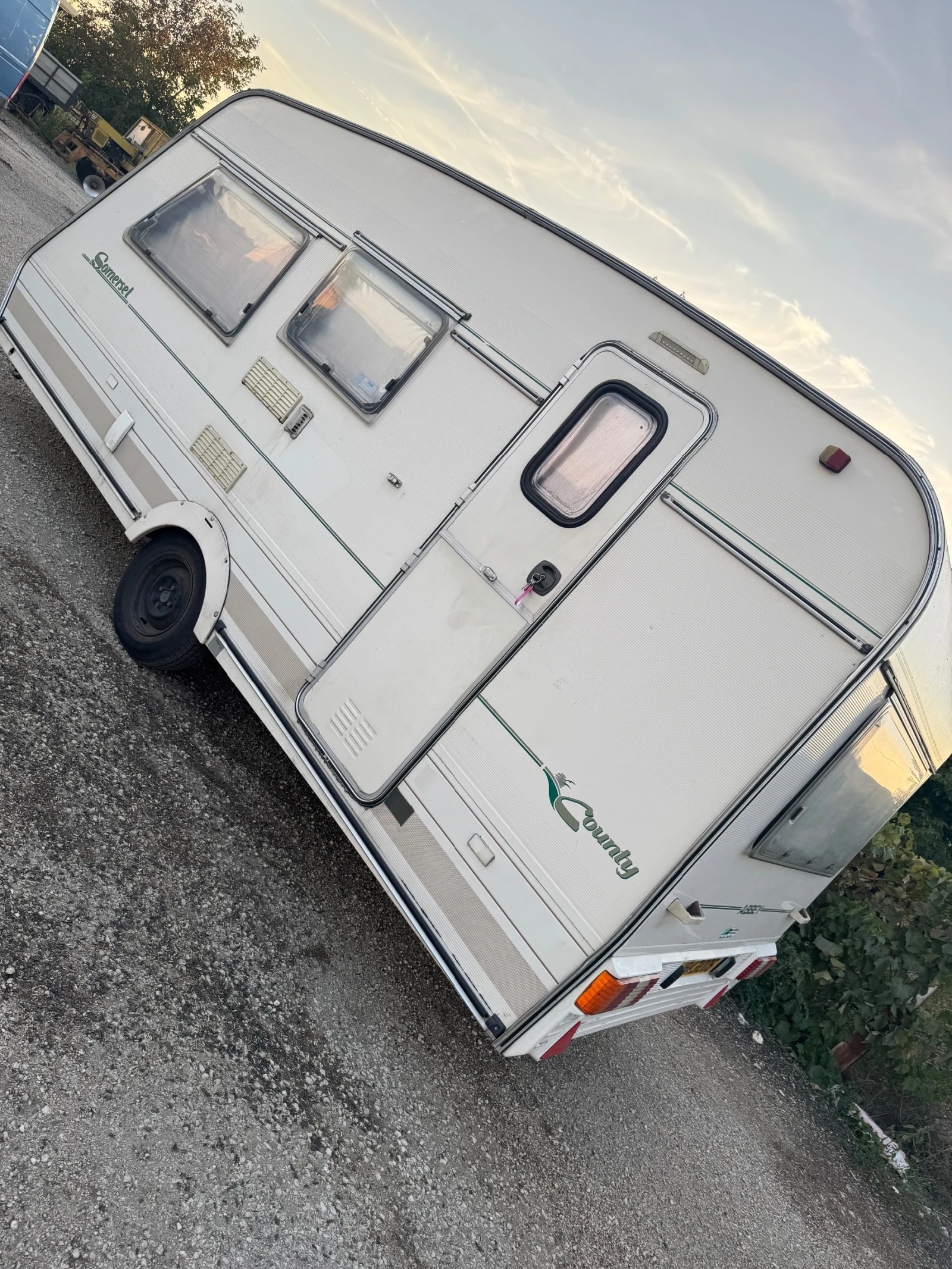 �������� Abbey Somerset | Mobile.bg � ����������� 3