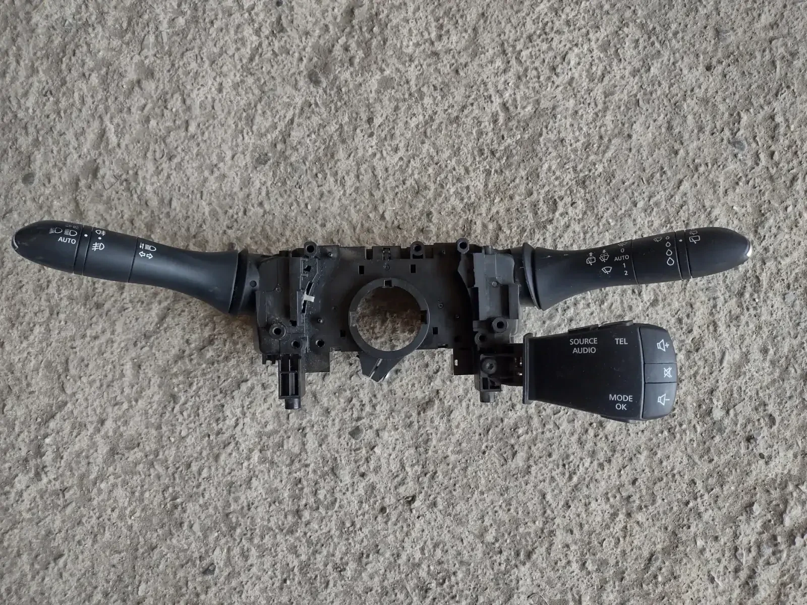 255678341R ���������� �������������  RENAULT MEGANE IV   255678341R--A | Mobile.bg � ����������� 1