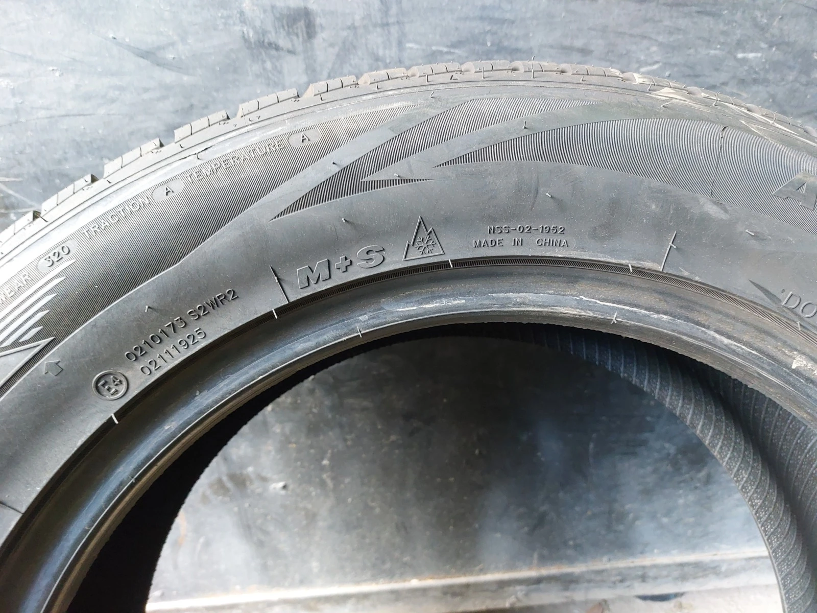 ���� 235/55R17 | Mobile.bg � ����������� 5