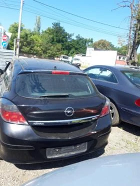 Opel Astra 1.7 GTC НА ЧАСТИ, снимка 4