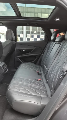Peugeot 3008 1.6 Blue-HDi /AUTOMATIC / МАСАЖ /ПАНОРАМА /КОЖА, снимка 10