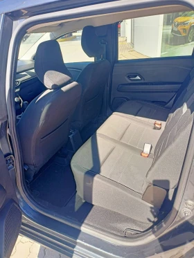Dacia Jogger 1.0TCe EcoG 6+ 1м ГАЗ, снимка 11