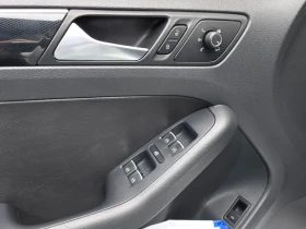VW Jetta 2.0 Tdi Bluemotion Premium 6Th Generation, снимка 15