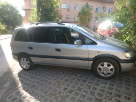 Opel Zafira CDX 1.8 i 16 V 116 кс., снимка 1 - Автомобили и джипове - 45462949