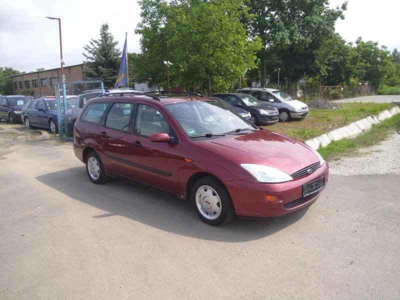 Ford Focus 1.6i klima, снимка 1 - Автомобили и джипове - 47539905