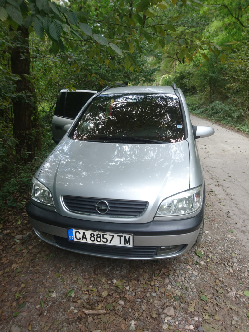 Opel Zafira CDX 1.8 i 16 V 116 кс., снимка 9 - Автомобили и джипове - 46021288