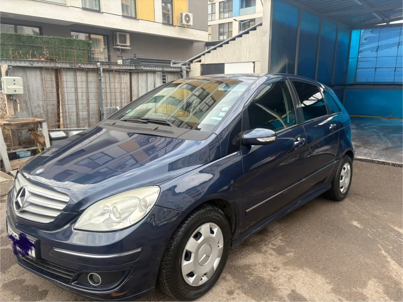 Mercedes-Benz B 180, снимка 3 - Автомобили и джипове - 48800616