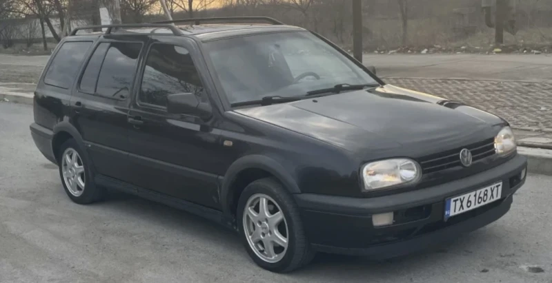 VW Golf, снимка 2 - Автомобили и джипове - 52434179