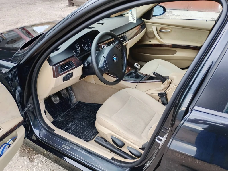 BMW 320 2.0, снимка 7 - Автомобили и джипове - 52728480