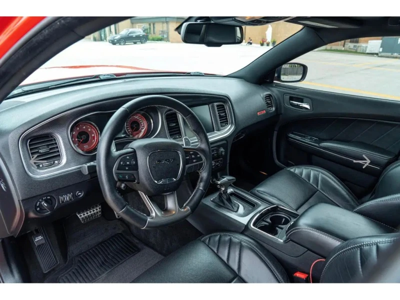 Dodge Charger HELLCAT * * CARFAX * * АВТО КРЕДИТ * * , снимка 5 - Автомобили и джипове - 52843074