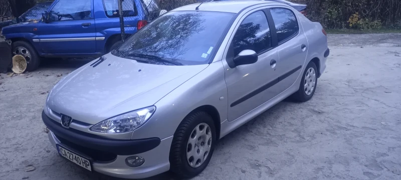 Peugeot 206 1.4 * бензин* Газ* , снимка 2 - Автомобили и джипове - 52858990