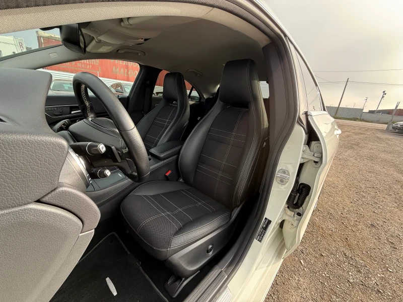 Mercedes-Benz CLA 220cdi PREMIUM  Coupe , снимка 12 - Автомобили и джипове - 52875620