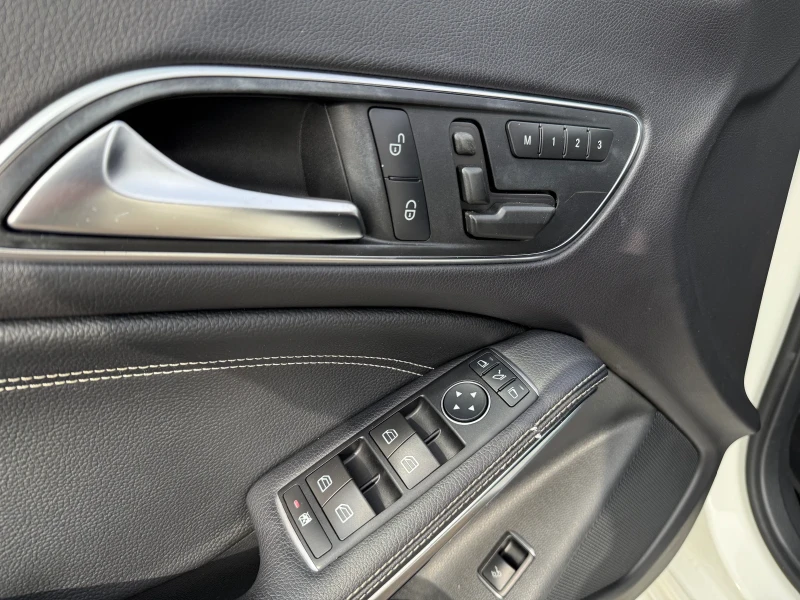 Mercedes-Benz CLA 220cdi PREMIUM  Coupe , снимка 14 - Автомобили и джипове - 52875620