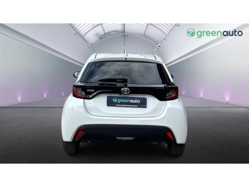 Toyota Yaris 1.5i A/T, Месечна вноска от 227  , снимка 4 - Автомобили и джипове - 53107538