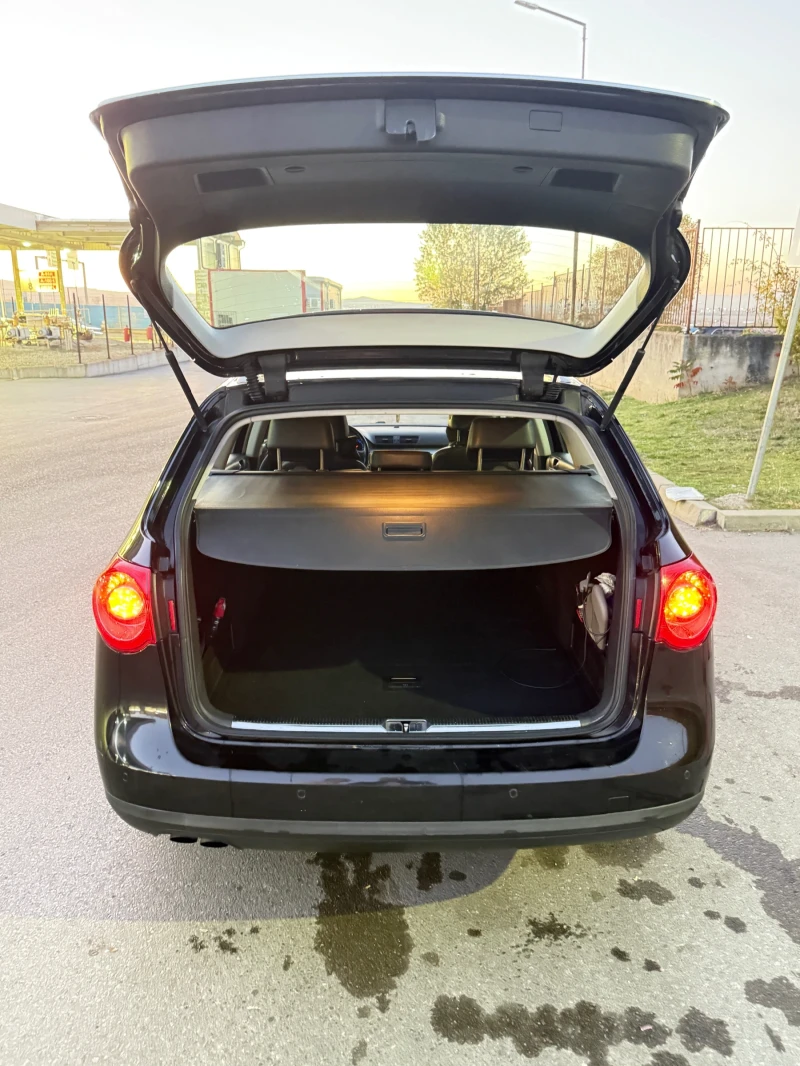 VW Passat, снимка 11 - Автомобили и джипове - 53273815