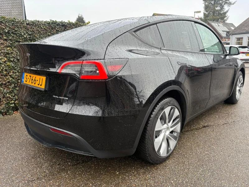 Tesla Model Y  4х4 Long Range EU, снимка 3 - Автомобили и джипове - 53409085